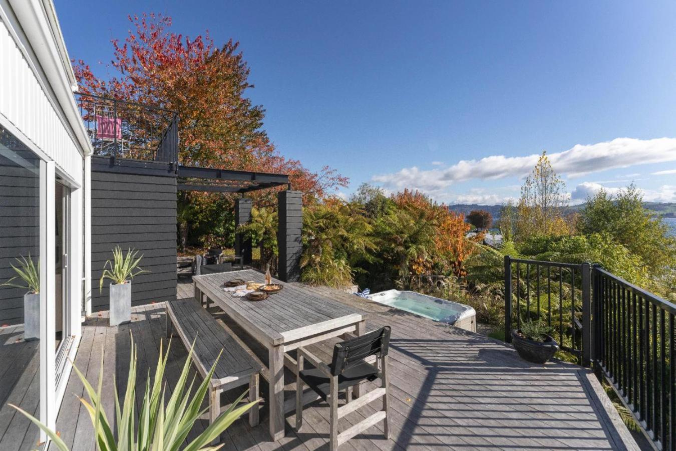 Bayview Lake Lago Taupo Exterior foto